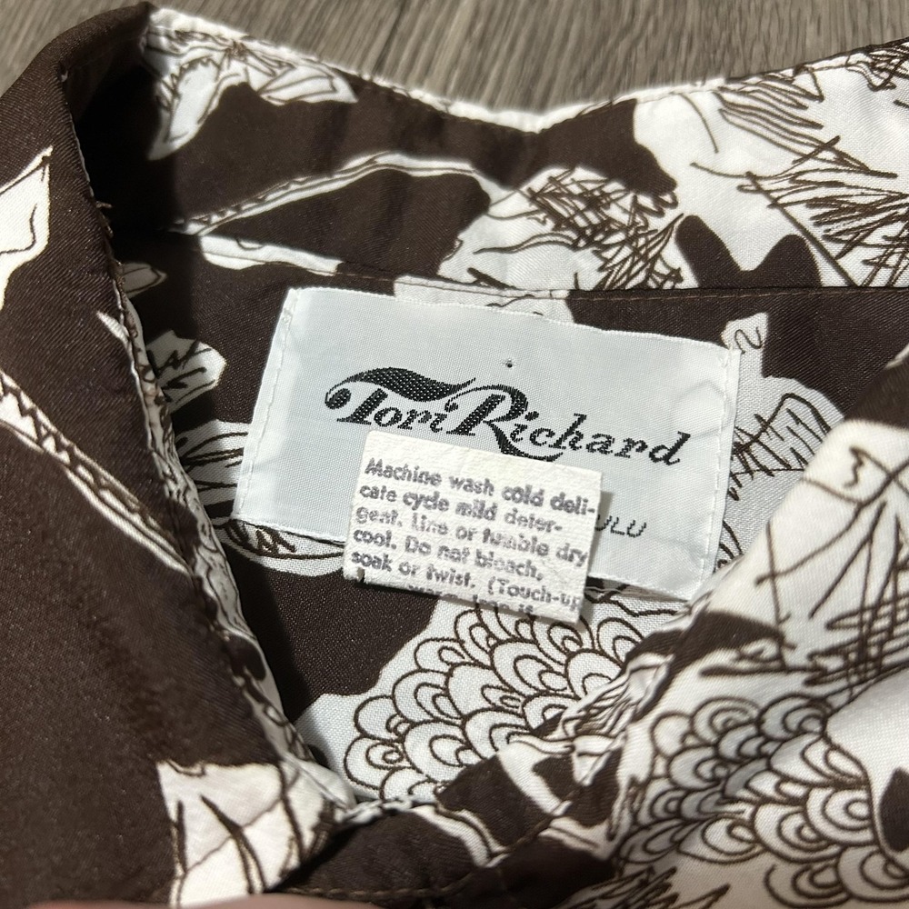 Vintage Tori Richard Shirt Mens Large Brown Floral Hawaiian Aloha Made in USA - Picture 3 of 7